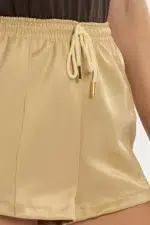 Shorts Dália Marfim Acetinado - Imagem 3