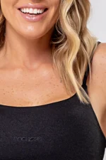 Blusa Lirio Preto Shine - Imagem 3