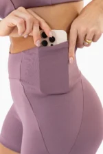 Shorts Hibisco Rosa Satin - Imagem 3