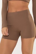 Shorts Jasmim Castanho